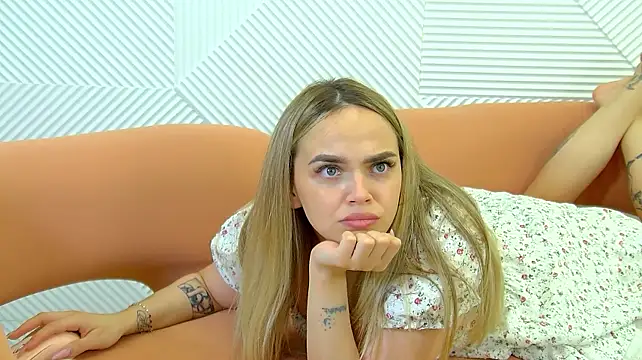 AnitaVenture's Live XXX Chat