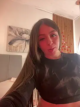 TiffanyWright's Live Chat Room