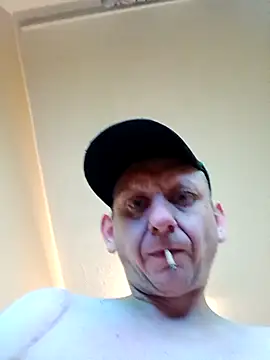 Tom4Womans Adlı Modelin Canlı XXX Sohbeti
