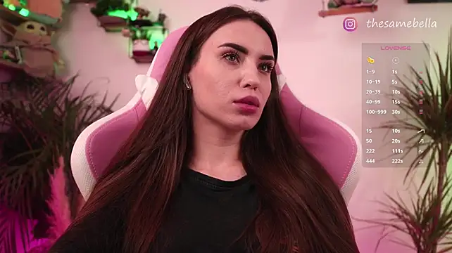 -BabyYoda live XXX chat
