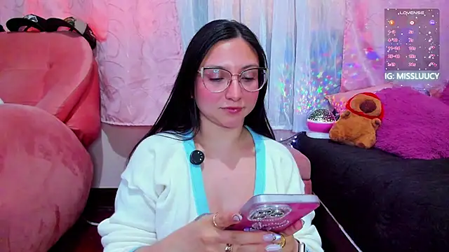 lucy_neil – Live XXX-chat
