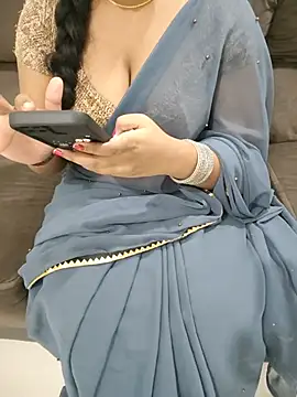 Chat XXX en directo de Chandrakala25