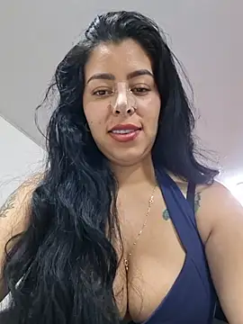 Luianna live XXX chat