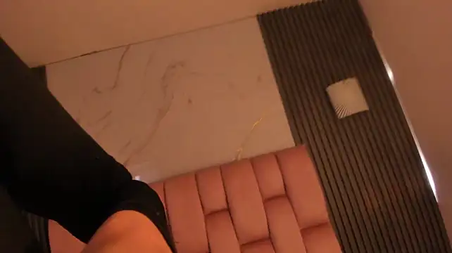 Ahri__ Chat XXX live