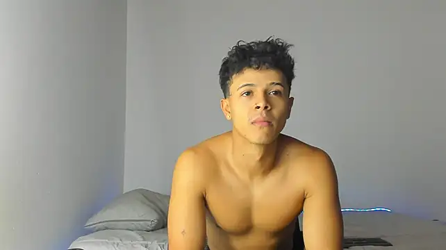 _Alex_Colton লাইভ XXX চ্যাট
