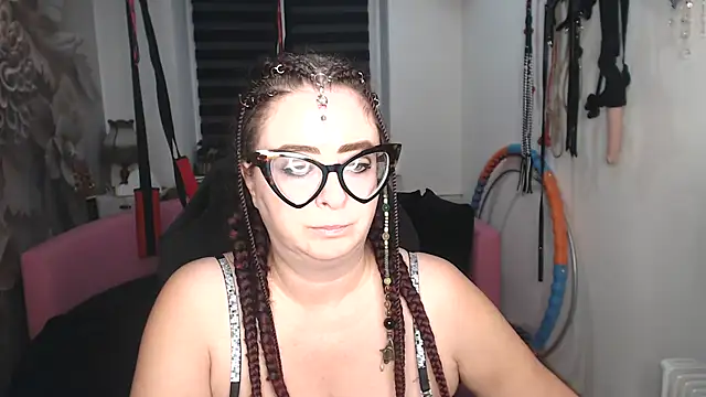 Chatroom XXX en direct de MISSgoddessMARIA