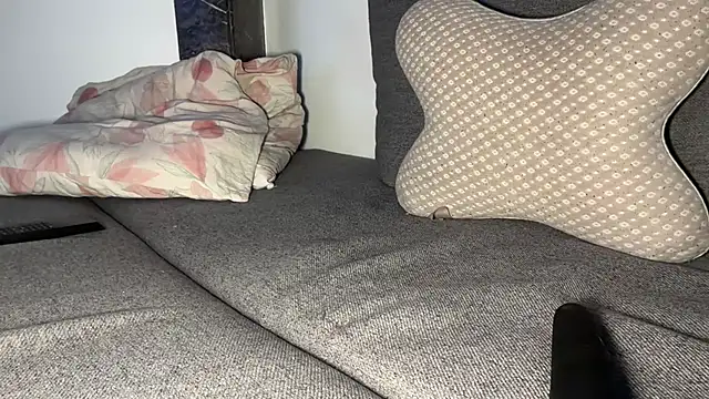 nanaisbackk Live XXX-Chat