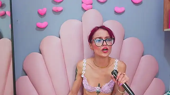 Chatroom XXX en direct de luci_miller