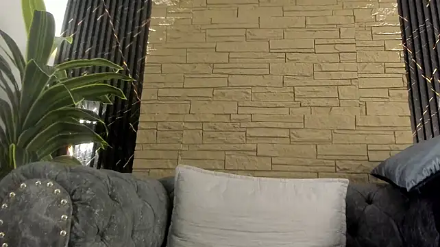 Lander_Cruz's Live XXX Chat