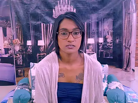Chat XXX en directo de IndianRebel4u2Luv