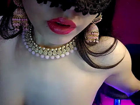 Онлайн чат XXX nadia_doll69