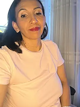 Chat +18 de Mrsvictoriaaa ao vivo