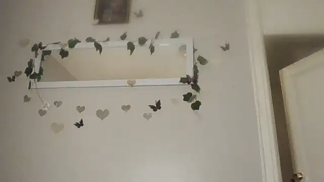 Tinasikes1982's Live XXX Chat