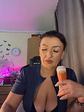 Hotangel75 Chat XXX in diretta