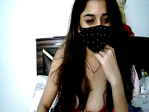 Chat +18 de Gloie4u ao vivo