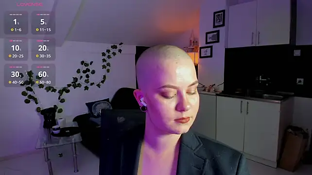 VexaVeylish's Live XXX Chat