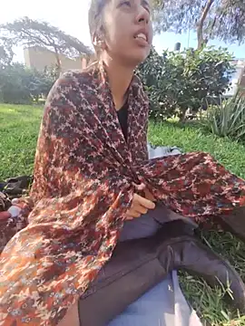 shouko16 Adlı Modelin Canlı XXX Sohbeti