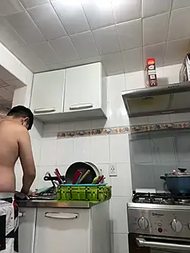 Rodri_69 Chat XXX live