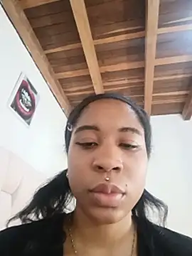 Zaira_Rose_ élő XXX-chatje