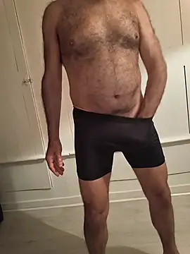 Hotdaddy4all webcam show