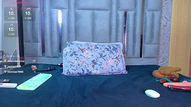 Онлайн чат XXX missfoster