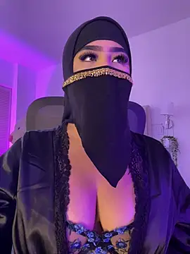 Yasmin_cute XXX чат на живо