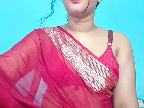 Adhiti_1 Adlı Modelin Canlı XXX Sohbeti