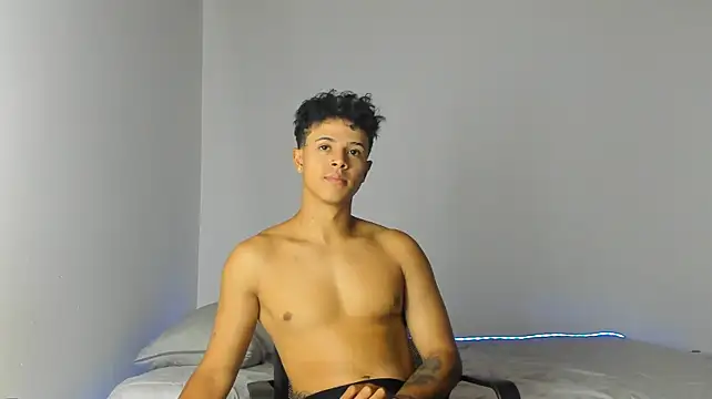 _Alex_Colton 现场XXX聊天