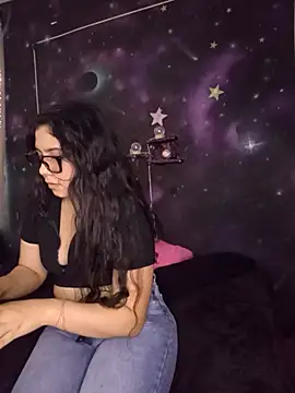 Czat XXX na żywo – DaisyMoon_