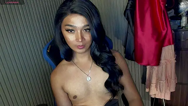 TrinityFucksYou Webcam Show