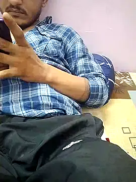 DarkPlayboy_aadi 在線直播表演