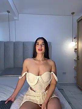 Chat XXX ao vivo de Valentina_lux1
