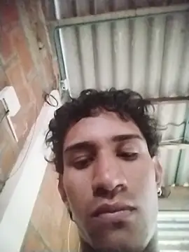 Azaelloo's Webcam Show