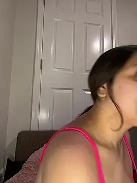 treasurebabii Chat XXX live