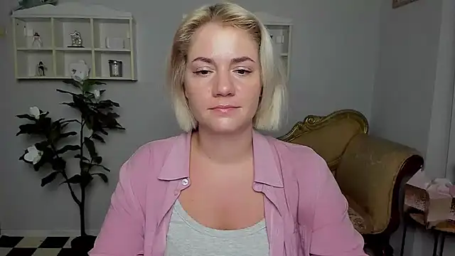 MariaStones' Live XXX Chat