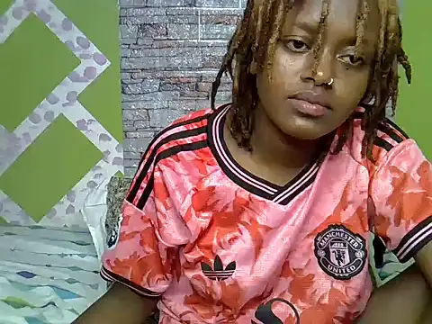 Czat XXX na żywo – Slim_shedy1