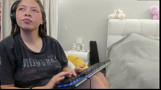 Živý XXX chat Clara_Belle