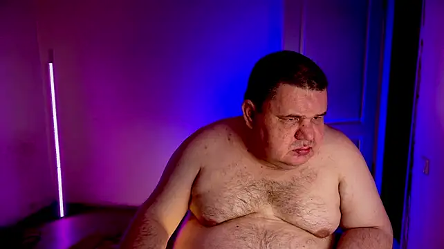 دردشة chubby_daddy الجنسية المباشرة