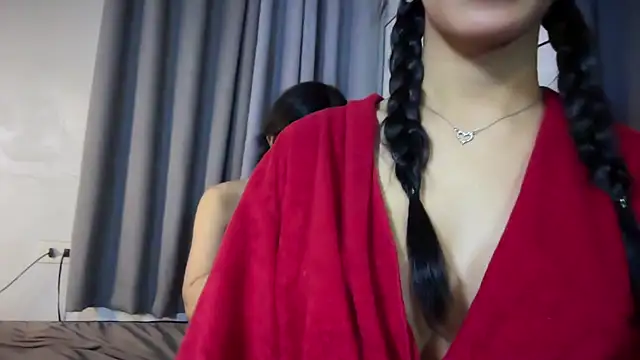 Candicemeow 即時 XXX 聊天