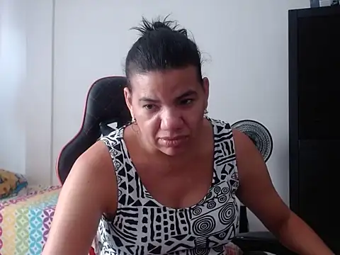 Chat XXX en directo de Adriana_0312