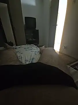 GoldenBoyzz99 Webcam show