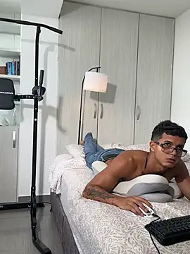 Paradise_boy__ Obrolan Langsung XXX