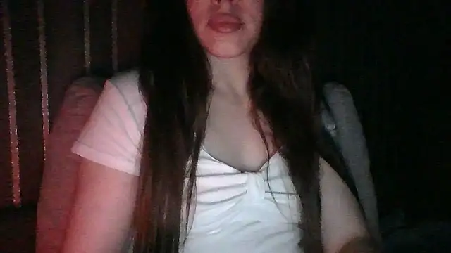 Chat +18 de Lunaraa ao vivo