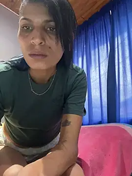 ImCrazzy Adlı Modelin Canlı XXX Sohbeti
