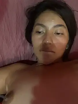 Aryiro Adlı Modelin Canlı XXX Sohbeti