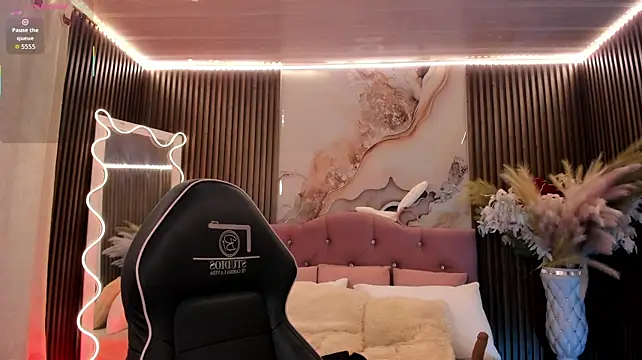 Chat XXX en directo de Amara_tay