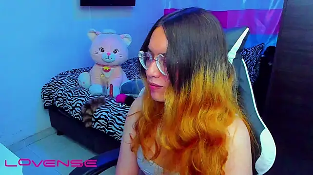 lillykittyyy's Webcam Show