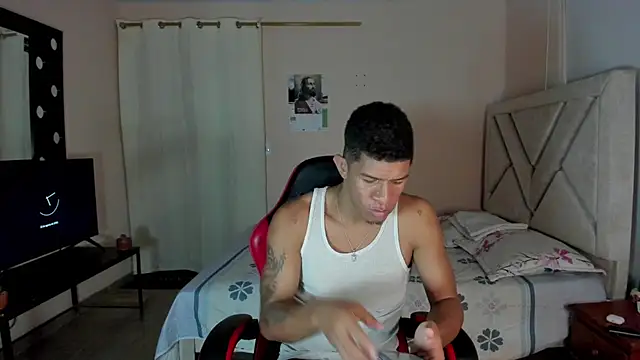 Chatroom XXX en direct de Toptony22