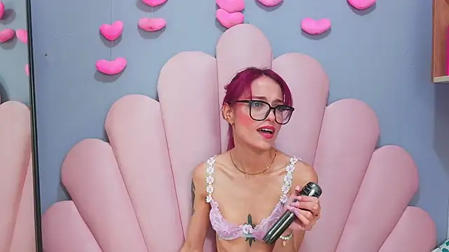 luci_miller's Live XXX Chat