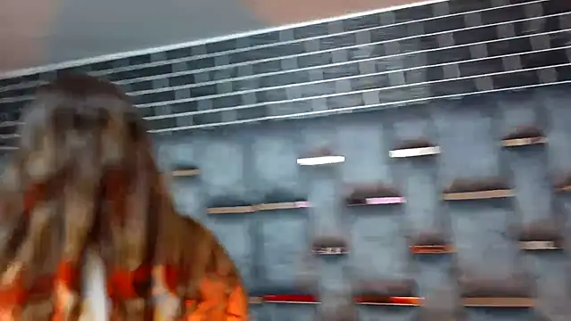 TaliaSkyx21's Live XXX Chat